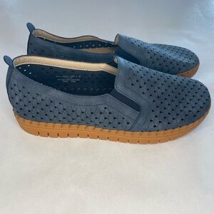 Glolily Elle Wave Perf Navy Gum ELW-101 Women's Size 8M IMPERFECTION NIB